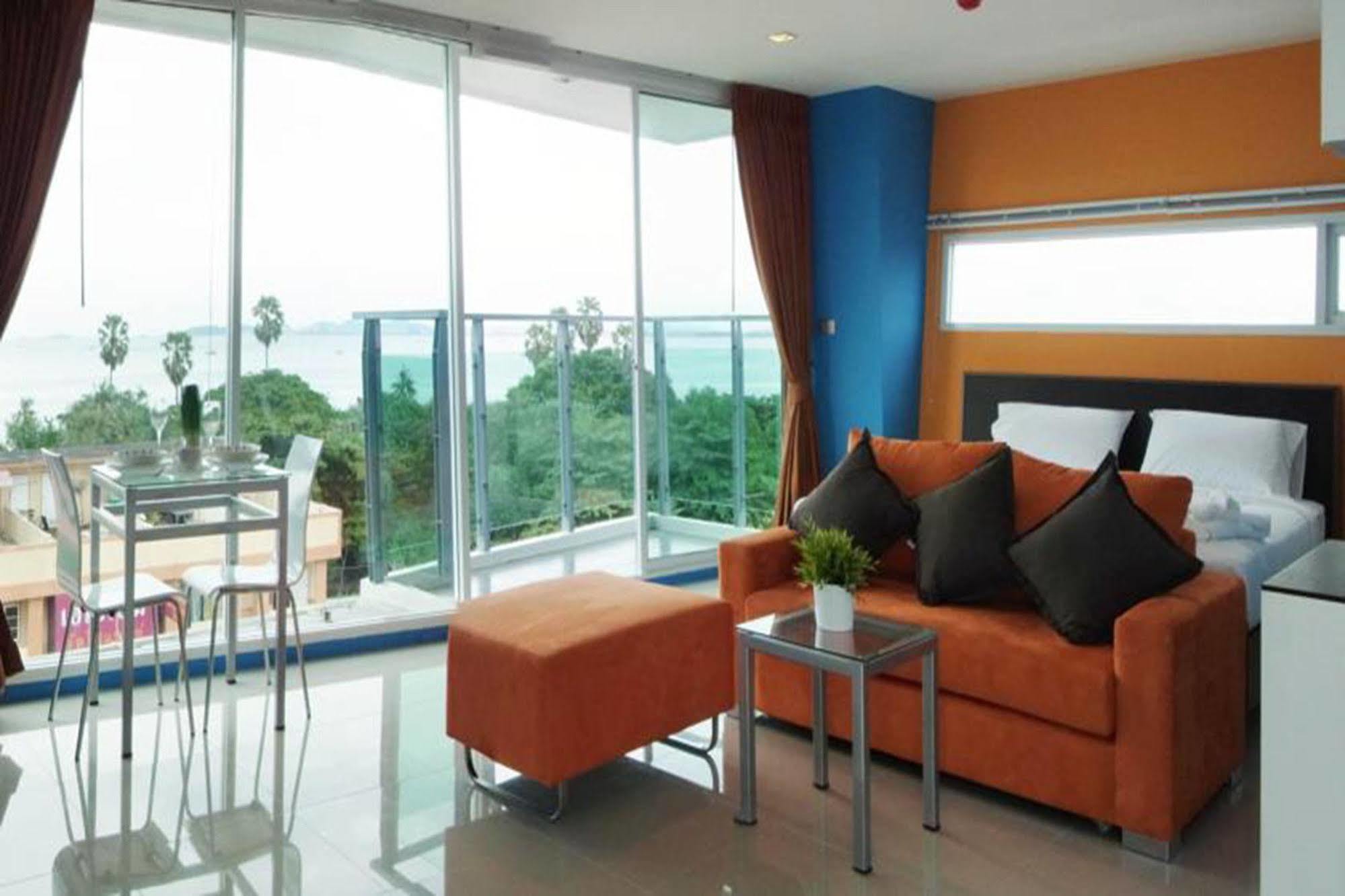 La Casa Hotel Pattaja Kültér fotó